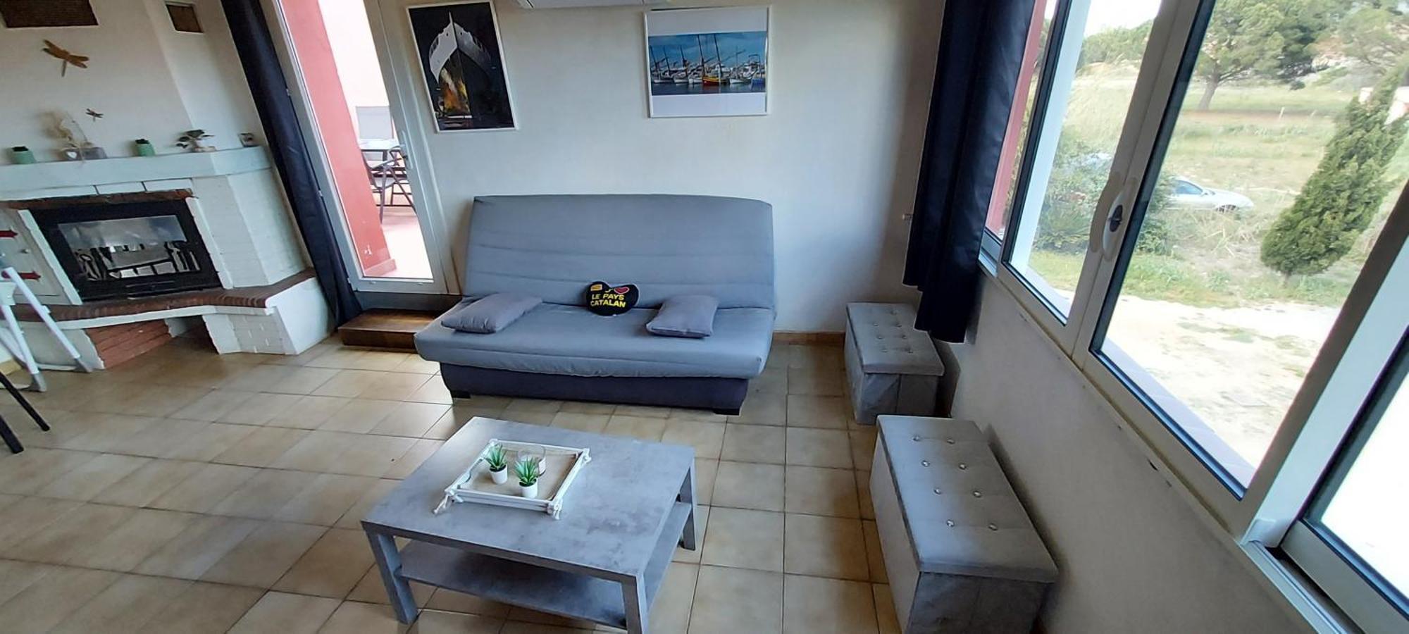 Le Barcares Logement Climatise Pour 6 Personnes, Draps Et Serviettes Non Fournis Air-Conditioned Accommodation For 6 People, Sheets And Towels Not Provided Alojamiento Con Aire Acondicionado Para 6 Personas, Sabanas Y Toallas No Incluidas Екстер'єр фото
